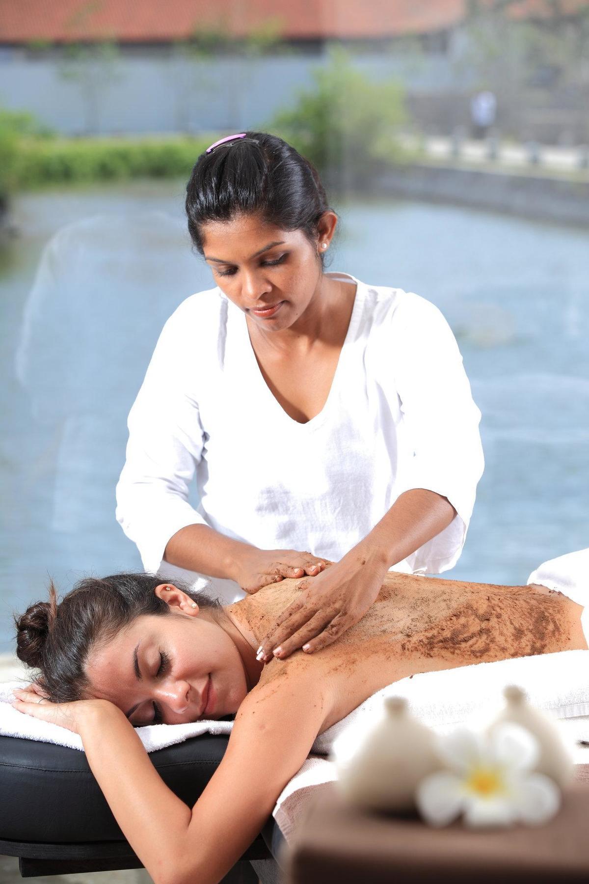 Jetwing Lagoon Wellness, A Luxury Reserve - Adults Only Negombo Ngoại thất bức ảnh